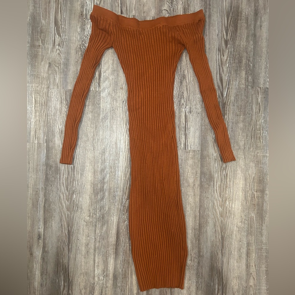 Windsor Rust Long Sleeve Ribbed Dress